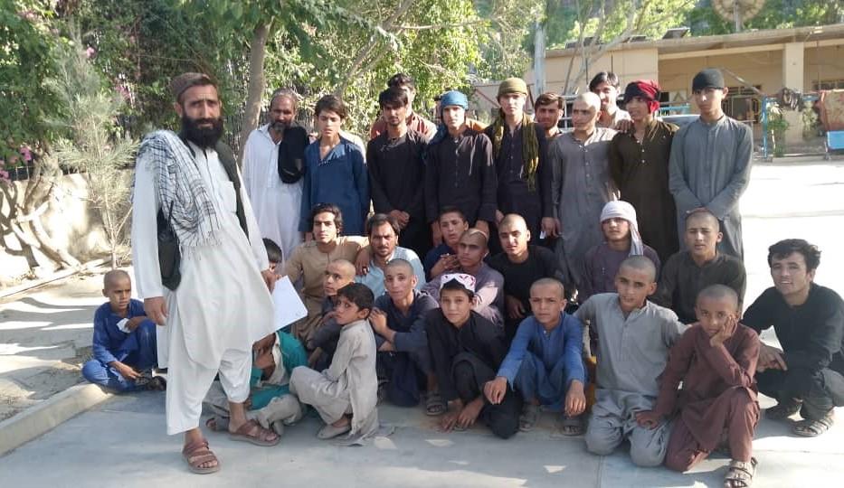 Pakistan frees, deports another 32 Afghan prisoners