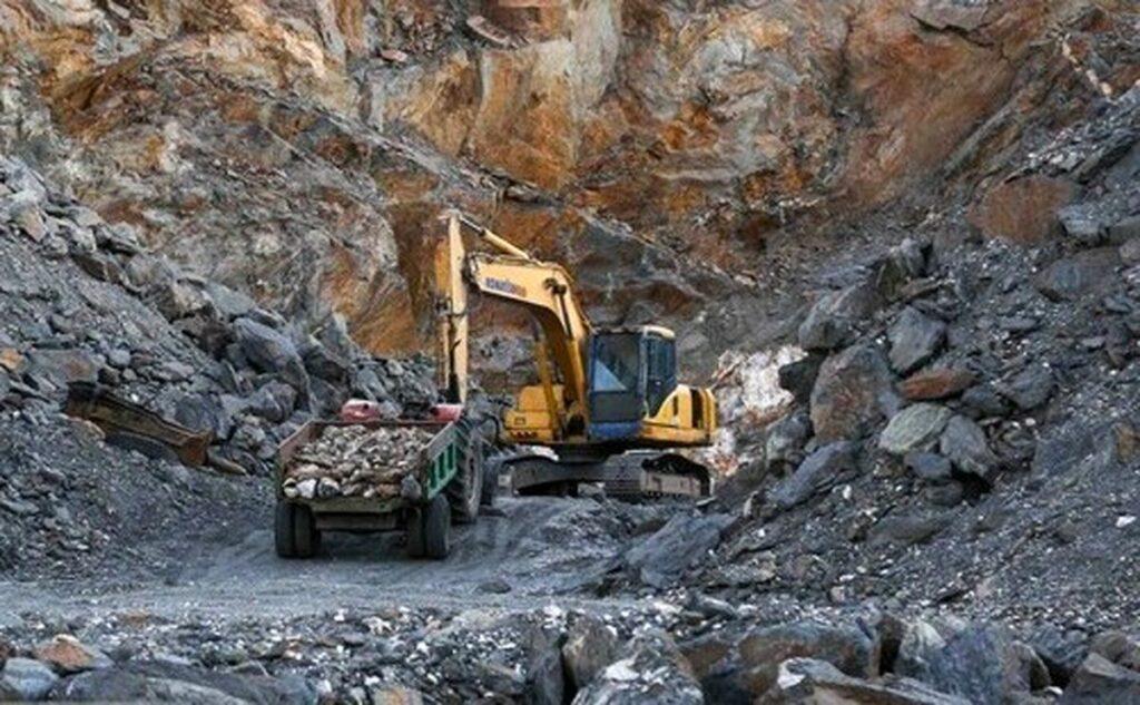 مقام ایرانی: استخراج سنگ‌های قیمتی افغانستان می‌تواند محل همکاری میان دو کشور باشد
