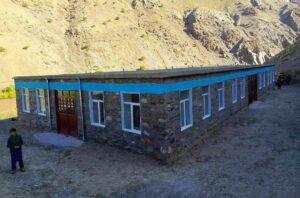 Intermediate school in Daikundi gets building