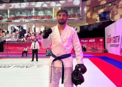 یک جوجیتسوکار افغان به نیمه‌ نهایی رقابت‌های آسیایی راه یافت