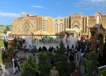 Over 100 contracts inked as key exhibition concludes