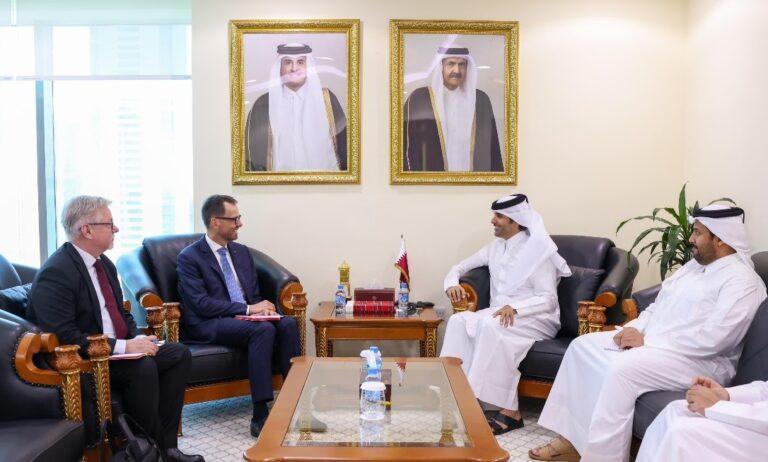 د قطر او اروپايي ټولنې ځانګړو استازو د افغانستان په اړه خبرې کړې