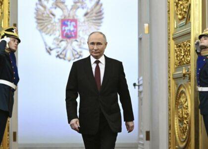 پوتین برای پنجمین بار به‌عنوان رئیس‌جمهور روسیه سوگند یاد کرد