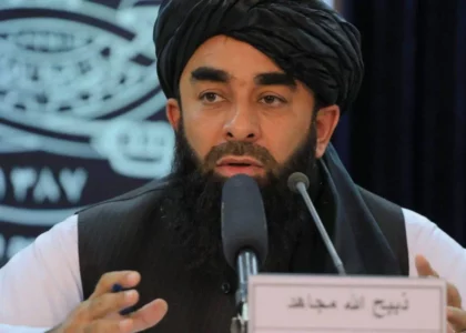 مجاهد: روابط میان ایران  و افغانستان ضروری است