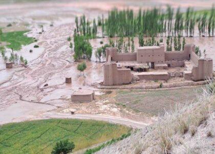 جاری شدن سیلاب‌ها در بامیان هفت کشته بر جا گذاشت