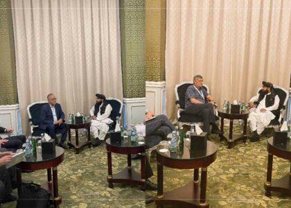 Prior to Doha huddle, Mujahid meets some envoys