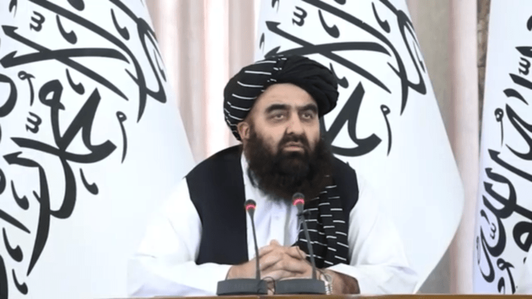 متقي په یاوندي کې د یو شمېر هېوادونو له استازو سره کتلي