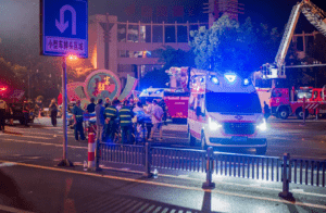 16 people die as fire engulfs shopping mall in China