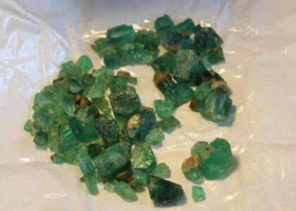 2,034 carats of Panjsher emeralds fetch $131,300