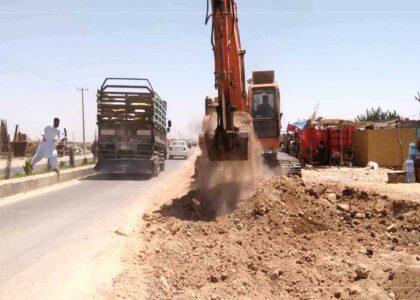 Work to widen, blacktop Lashkargah-Kandahar road begins