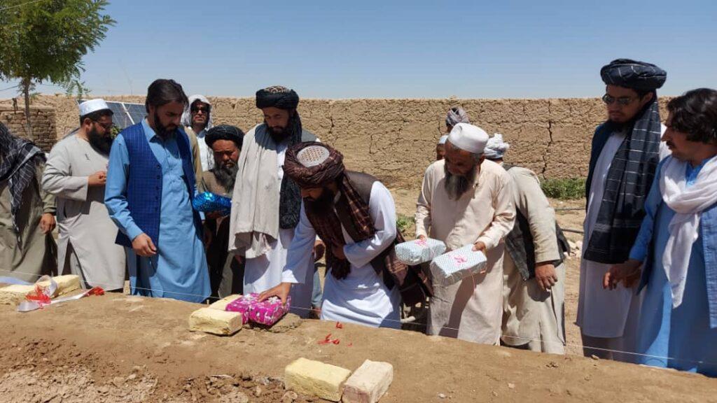 برای ده‌ها خانوادۀ بی‌جا شده و عودت کننده در جوزجان سرپناه اعمار می‌شو