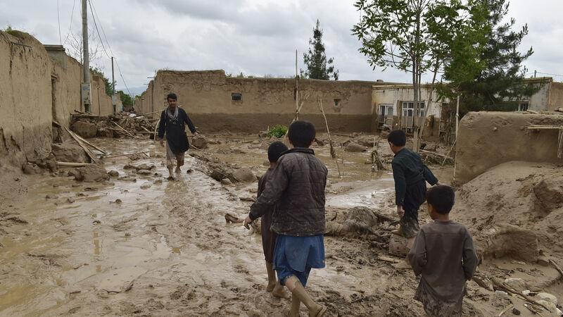 سازمان حفاظت از کودکان: تغییرات اقلیمی در افغانستان هزاران تن را مجبور به ترک خانه‌های شان کرده‌است