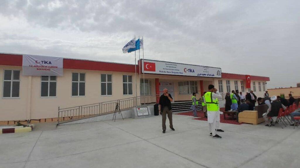 Balkh’s primary school gets new building