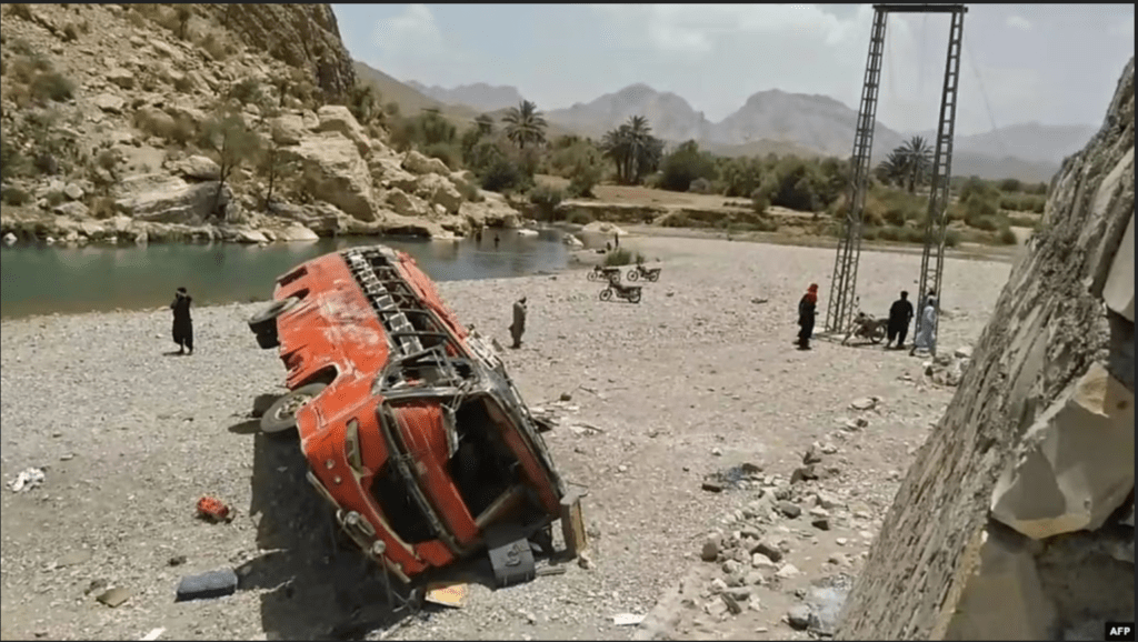 9 killed, over 50 injured in Balochistan bus accident