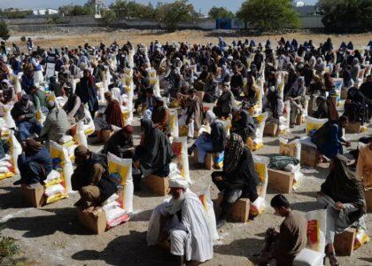 با صدها خانواده در ولایات غور و پروان کمک صورت گرفت