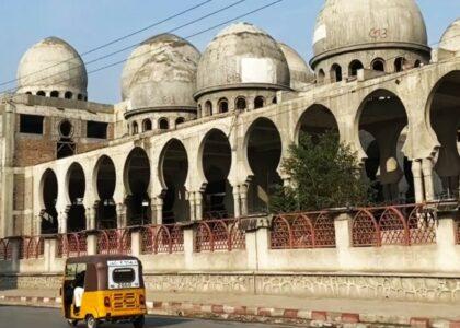 د ننګرهار ولايتي اداره: د سپين جومات جوړولو قضیه محاکمو ته تللې