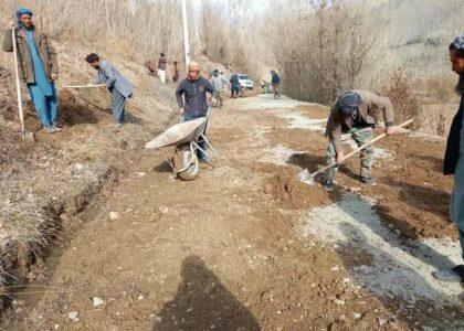 Thousands find jobs under food-for-work program in Bamyan