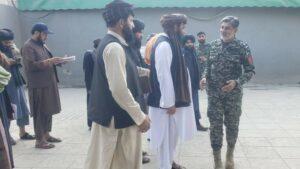 Afghan, Pakistani officials discuss commuters’ problems in Torkham