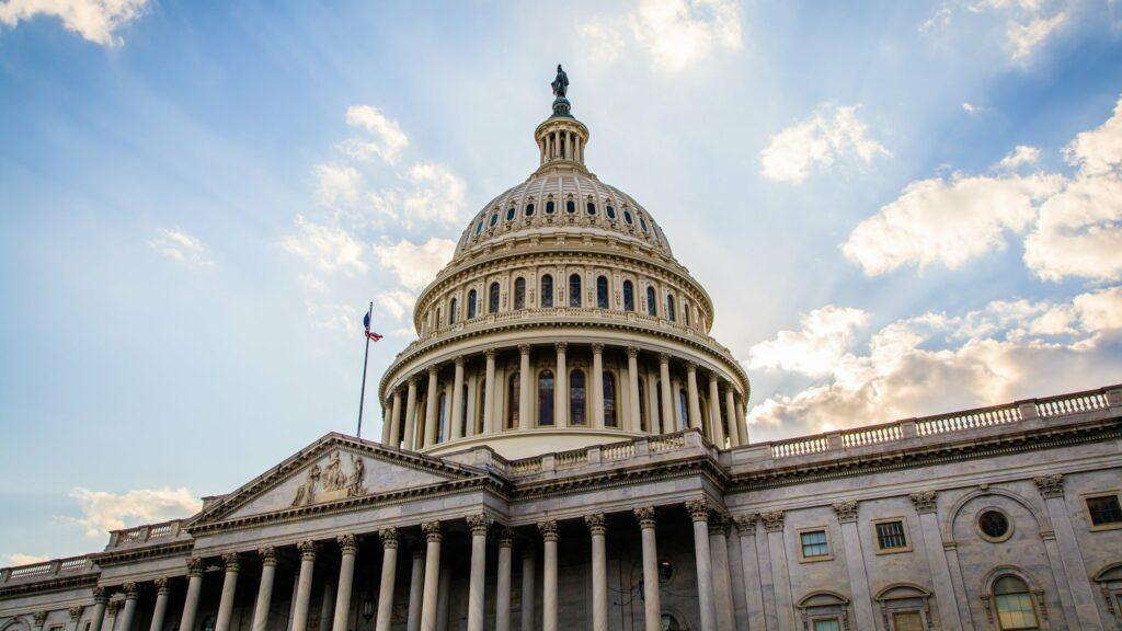 US Senate passes bill to fund federal govt