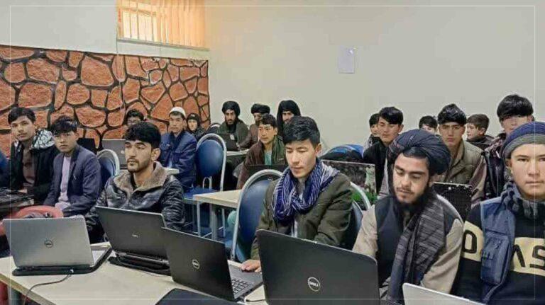 1,500 impoverished Daikundi youth receive free education