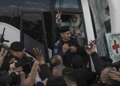 Hamas, Israel set to swap more prisoners