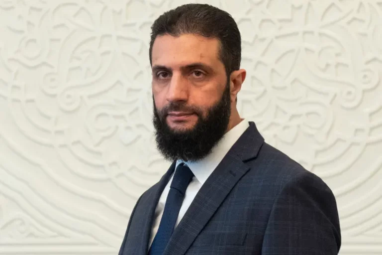 احمد شرع به عربستان سعودی سفر می‌کند