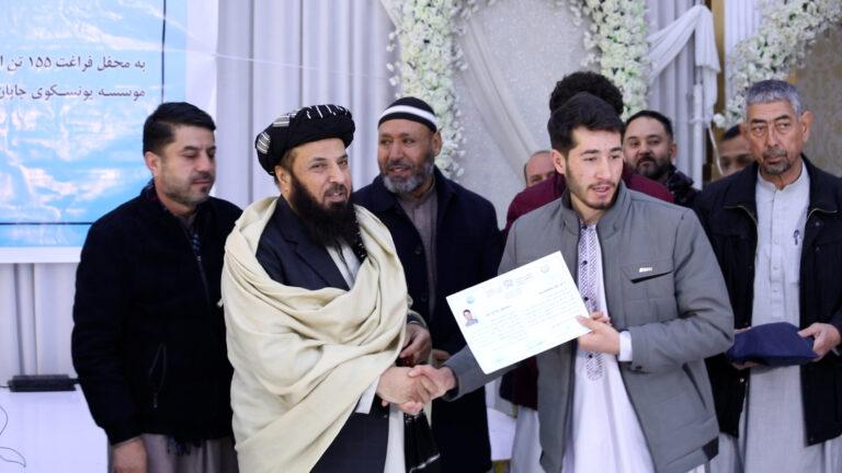 کابل کې د فني او حرفوي زده‌کړو له یوه مرکزه ۱۵۵ ځوانان فارغ شول