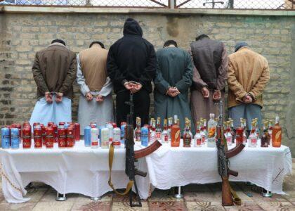 Uzbek citizen among 6 held with alcohol in Balkh