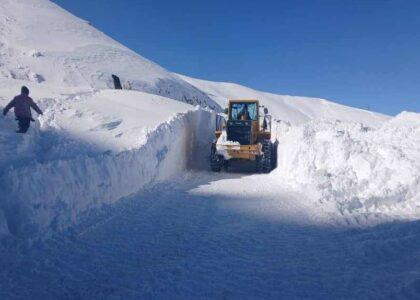 Kabul-Gardez highway closed following heavy snow