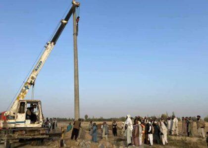  د لوګر څلورو ولسوالیو ته وارداتي برېښنا غځول کېږي