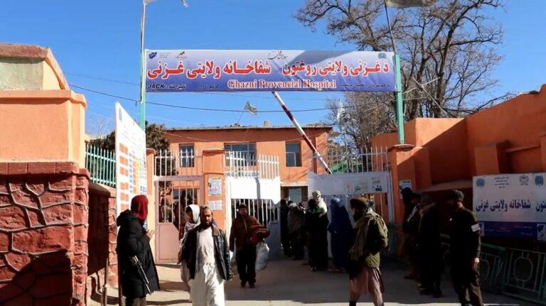سږکال غزني کې د ترافیکي پېښو له امله څلور زره کسان ټپیان شوي