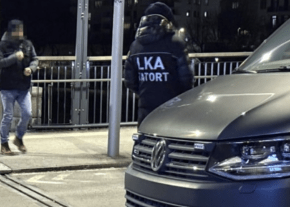 Teenage boy killed, 4 injured in Austria knife assault