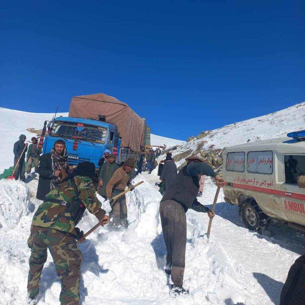راه مواصلاتی ولسوالی‌های سه‌گانهٔ راغ بدخشان بازگشایی شد