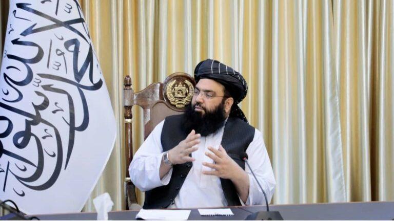 مولوي عبدالکبیر کوربه هېوادونه ته: د کډوالو جبري ایستلو پر ځای منظم میکانیزم عملي کړئ