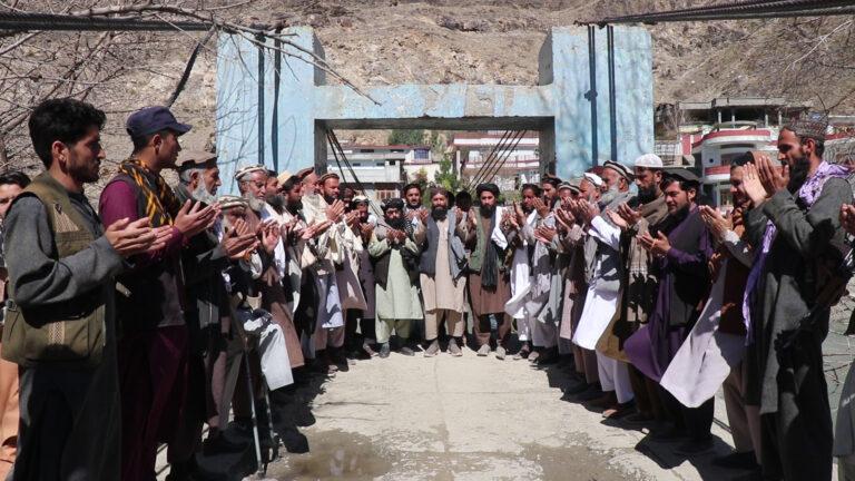 کونړ کې د خلکو په شخصي لګښت د یوه نړېدلي پله د بیارغولو چارې پیل شوې