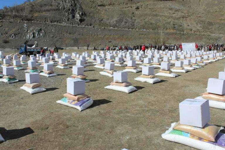 با نزدیک به ۵هزار خانواده در لوگر و پنجشیر مساعدت شد