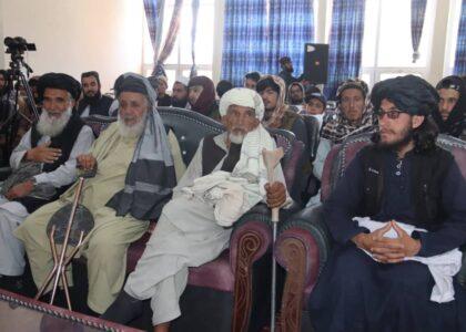 مسوولین: ډېری ځوانان په هېواد کې د ناسمو دودونو له امله ناقانونه مهاجرت ته اړ کېږي