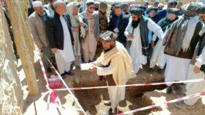 بامیان کې د اوبو رسولو د ۱۰ شبکو د جوړېدو چارې پیل شوې