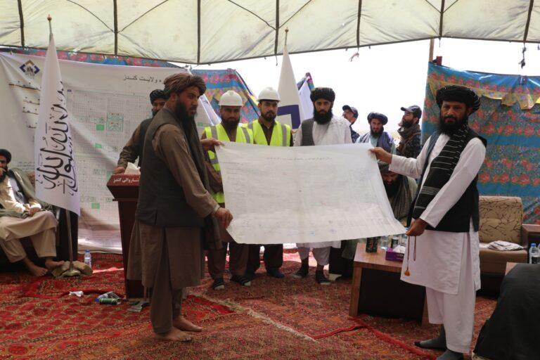 کندز کې راستنو شوو کډوالو ته د یوه ښارګوټي جوړولو چارې پيل شوې