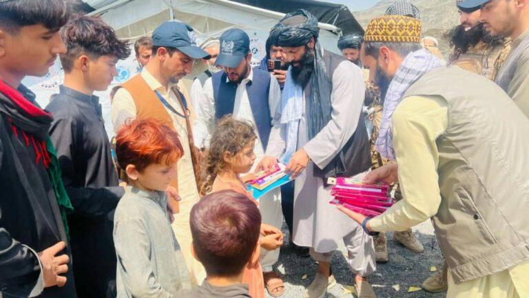 Returning children being documented at Torkham