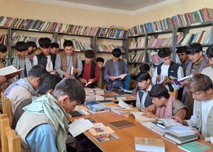 نمایشگاه سه روزۀ کتاب در جوزجان راه‌اندازی شد