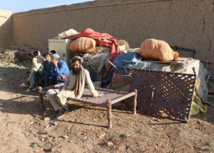 خانواده‌های تازه بازگشته از پاکستان به پکتیا خواستار سرپناه هستند