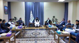 د بهرنیو چارو وزارت د سرپرست په مشرۍ پلاوی ايران ته ولاړ