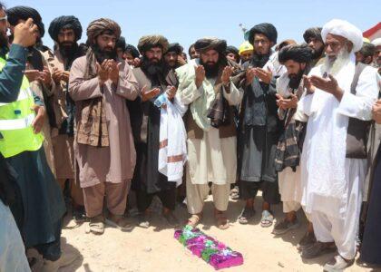 فراه کې د ۱۸۳ میلیونه افغانیو په ارزښت د یو شمېر پرمختیایي پروژو چارې پیل شوې