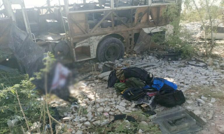 بلوچستان کې د ښوونځي پر زده‌کوونکو برید؛ پنځه کسان په‌کې وژل شوي او ۳۸ نور ټپیان دی