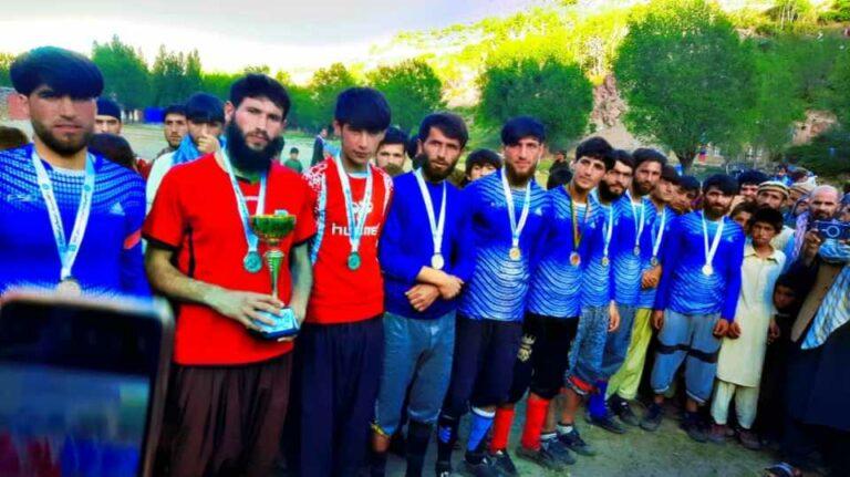 پنجشېر کې د فوټبال سیالۍ د «عقابان» لوبډلې په اتلولي پای ته ورسېدې