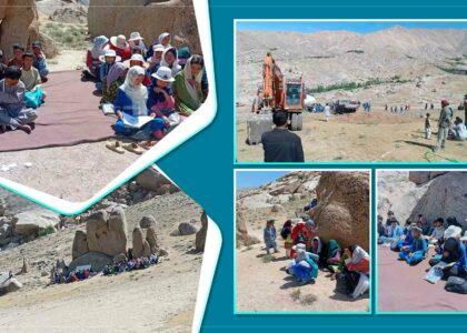 تعمیر یک مکتب به هزینۀ شخصی مردم در دایکندی ساخته می‌شود