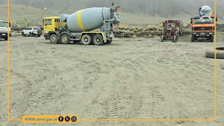 کار جغل‌اندازی فاز دوم سرک واخان آغاز شد