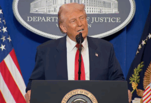 ترمپ: احتمالاً علیه بی‌بی‌سی از یک تا پنج میلیارد دالر دعوۀ حقوقی ثبت می‌کنم