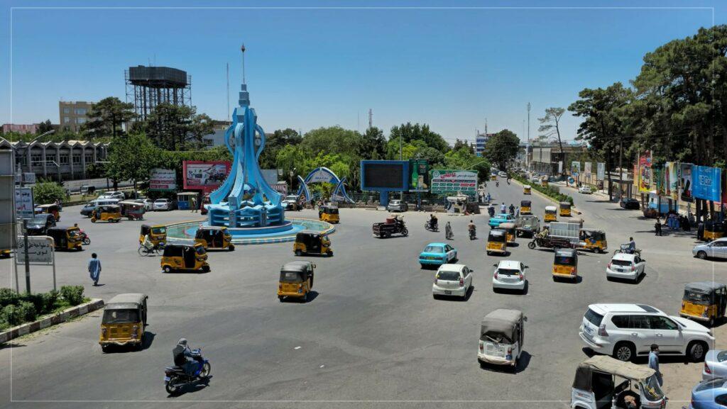 مردی در هرات به اتهام قتل سه عضو خانواده‌اش بازداشت شد